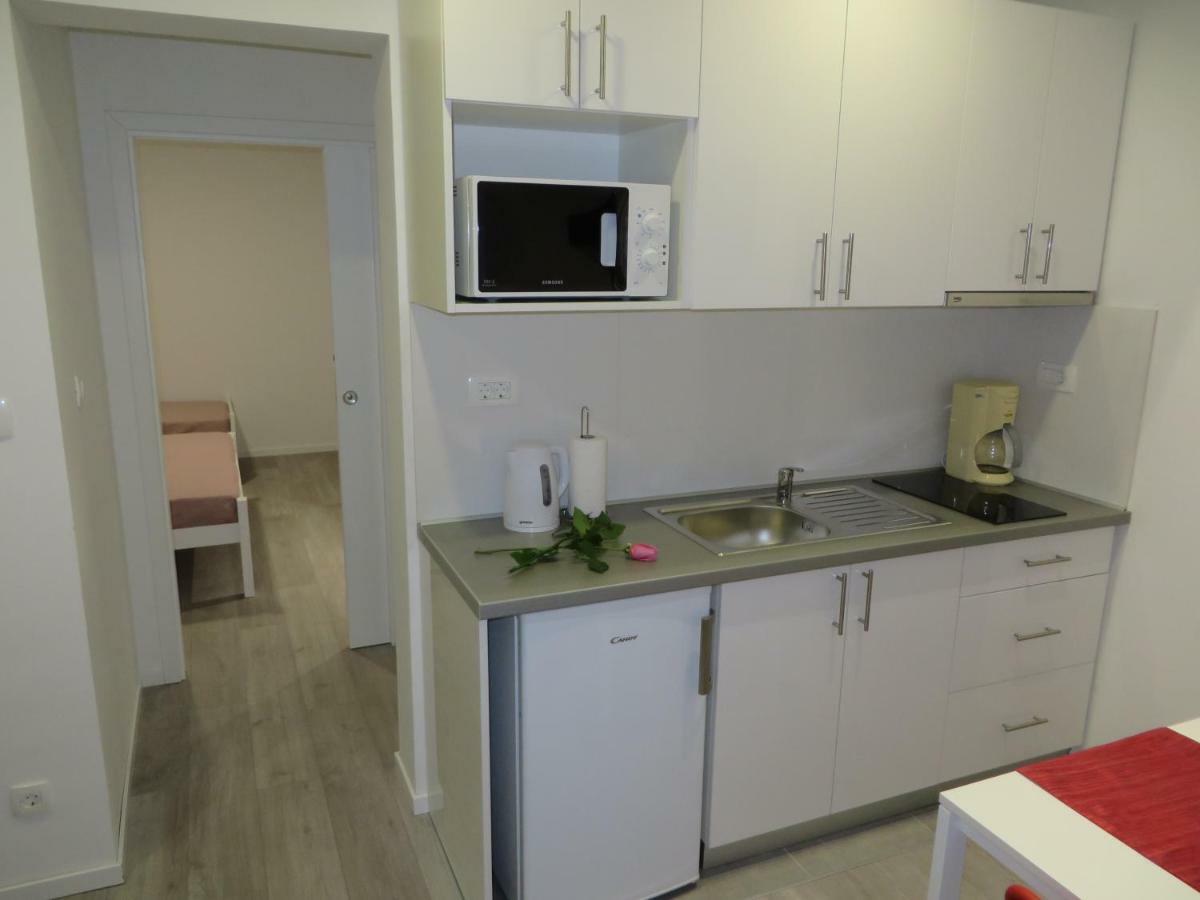 Apartmani Raos Dugi Rat Luaran gambar